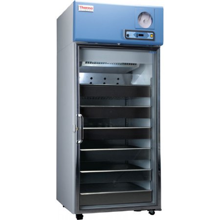 Thermo Scientific - Refrigerator Pharmaceutical 29.2 cu.ft. 1 Glass Door Automatic Defrost - RPR3004A