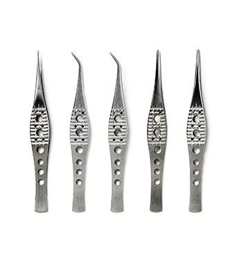 StatLab Medical Products - Histology Forceps 5-1/2 Inch Length Stainless Steel NonSterile NonLocking Fenestrated Paddle Handle Curved Serrated Tip - SMTD15-590