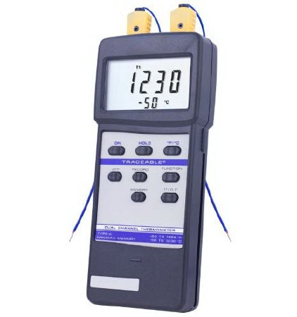 Control 3 Holdings LLC Traceable Digital Thermometer Fahrenheit / Celsius -50° to 1999°F (-50° to 1230°C) Type K Beaded Probe Battery Operated - 4029