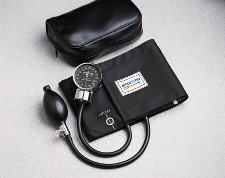 American Diagnostic Corp Diagnostix 700 Series Aneroid Sphygmomanometer Pocket Style Hand Held 2-Tube Adult Size Arm - 700-11ABK