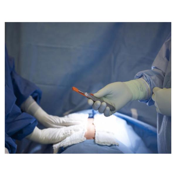 Sandel Medical Industries Scalpel #20 #4 Handle Plastic Safety Sterile Disposable 48/Ca - 2220-N