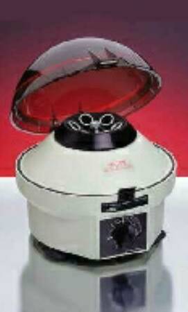 BD BD Clay Adams Compact II Centrifuge 6 Place Fixed Angle Rotor Fixed Speed 3,200 RPM / 1,163xG - 420225