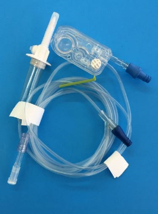 Alaris Infusion Set 20 Drops / mL Drip Rate 125 Inch Tubing 3 Ports