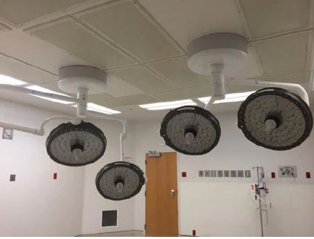 Auxo Medical - Refurbished Surgical LIghts Ceiling Mount Dual LED - AM-LA585-DCM