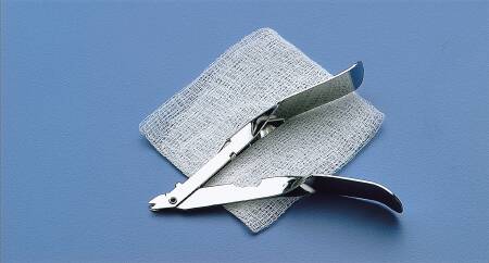 Busse Hospital Disposables Busse Hospital Disposables Staple Removal Kit Stainless Steel Plier Style Handle - 716