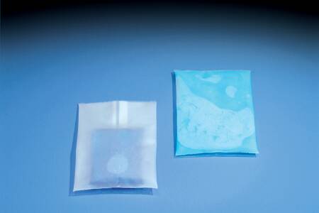 Deroyal - Instant Infant Heel Warmer Heel One Size Fits Most Plastic Cover / Liquid Disposable - HNICU-100