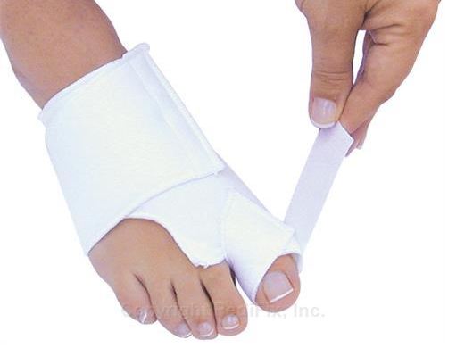 Pedifix Bunion SoftSplint Bunion Splint Small Strap Closure Female 4 to 7 Left Foot - P6026-SL