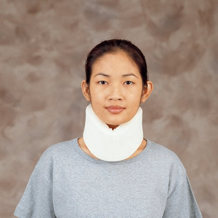 Deroyal Cervical Collar  Low Contoured / Medium Density Adult Medium One-Piece 3 Inch Height 17 Inch Length - 1057-03