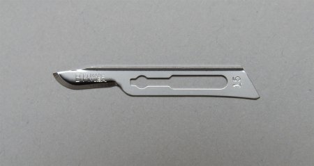 Aspen Surgical Products Bard-Parker SafetyLock Surgical Blade Carbon Steel Size 15 Sterile - 371153
