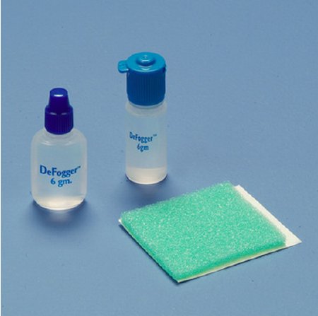 Deroyal Anti-Fog Kit Defogger Oval Bottle Anti-Fog Solution With X-Ray Detectable Foam Pad - 28-0101