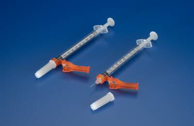 Smiths Medical Needle-Pro Tuberculin Syringe with Needle 1 mL 26 Gauge 3/8 Inch Attached Needle Safety Hinged Needle - 4426-TB