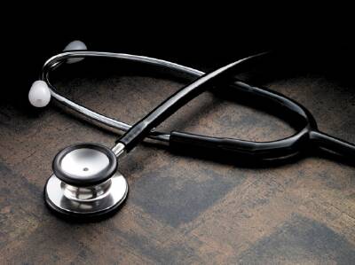 Dukal Classic Stethoscope Black 1-Tube 28 Inch Tube Double Sided Chestpiece - 1005