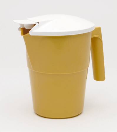Medegen Medical Products LLC Medegen Pitcher Cold 32 oz. Gold - H200-05