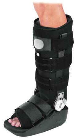 MaxTrax - Walker Boot X-Small Hook and Loop Closure Female Up to 4 Left or Right Foot - 79-95432