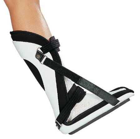 DJO Procare Plantar Fasciitis Night Splint Medium Strap Closure Male 6-1/2 to 8-1/2 / Female 7-1/2 to 9-1/2 Left or Right Foot - 79-97755