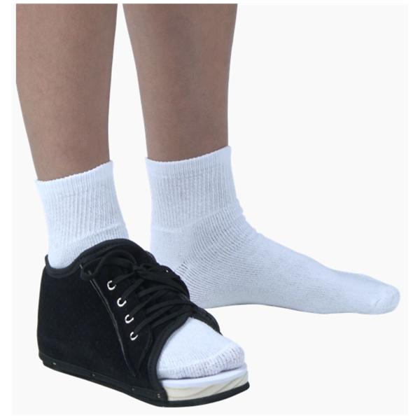 Deroyal Industries Inc Shoe Post-Op Deluxe Perforated Suede Blk Wood Sole/Rubber Bottom Size Medium Ea - 2006-03