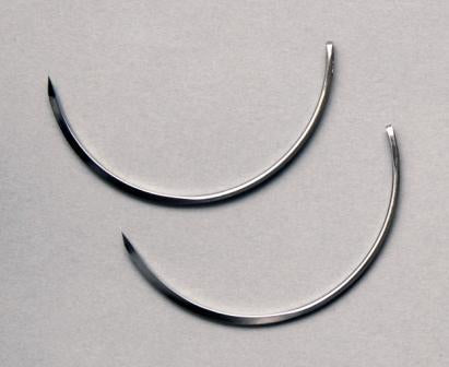 Aspen Surgical Products Richard-Allan Suture Needle 1/2 Circle Reverse Cutting Needle Martin UterineType Size 3 Needle - 216403