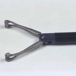 J & J Healthcare Systems Endopath Endoscopic Grasper Babcock 36 cm 10 mm - 10BB