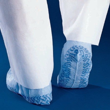 O&M Halyard Inc Halyard Basics Shoe Cover Regular Shoe High Traction Strips Blue NonSterile - 69114