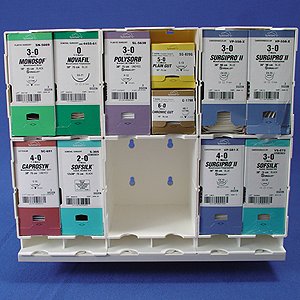 Covidien Basic Suture Storage Rack 6.75 Inch X 15.75 Inch X 5.75 Inch Inch, Holds up to 6 Suture Box - DSR3