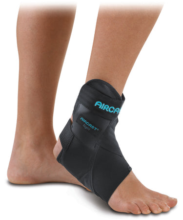DJO AirLift Ankle Support Small Hook and Loop Closure Right Ankle - 02PSR