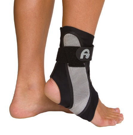 Aircast A60 - Ankle Support Small Strap Closure Male Up to 7 / Female Up to 8-1/2 Right Ankle - 02TSR