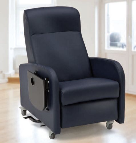 Champion Manufacturing Passage Series Medical Recliner 300 Lbs. - PF84FS17-FBCHV