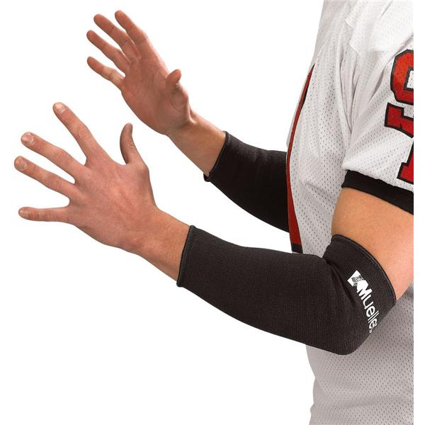 Mueller Sports Medicine Sleeve Compression Turf Black Size Large 1/Pr - 4111L