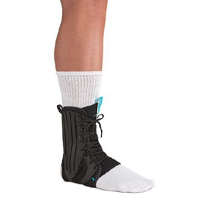 Ossur Form Fit Ankle Brace X-Small Speed Lace Left or Right Foot - B-212010001