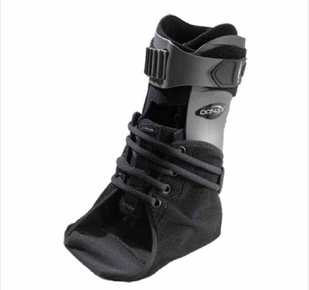 DonJoy Velocity ES - Ankle Brace Medium Hook and Loop Closure Right Ankle - 11-1498-3-06000