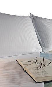 ComforTwill - Bed Sheet Flat Sheet 81 X 120 Inch White Cotton 70% / Polyester 30% Reusable - 01364100