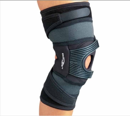 DJO Tru-Pull Advanced System Knee Brace Medium Pull Strap Closure 18-1/2 to 21 Inch Circumference Right Knee - 11-1292-3