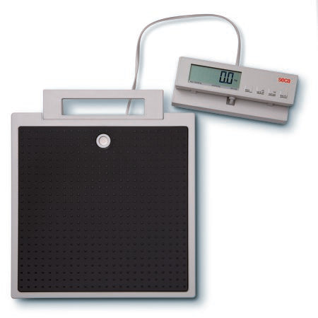 Seca Seca 869 Floor Scale w Remote Display Digital LCD Display 550 lbs. Black AC Adapter / Battery Operated - 8691321004