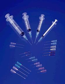 ExelInt - Syringe with Hypodermic Needle 10 mL 18 Gauge 1 Inch Regular Wall NonSafety - 26257