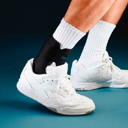 AirHeel - Ankle Brace Medium Hook and Loop Closure Male 7-1/2 to 11 / Female 9 to 12-1/2 Left or Right Foot - 927349