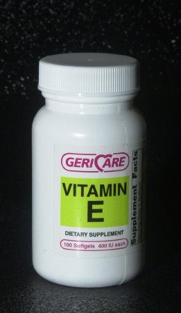 McKesson Geri-Care Vitamin Supplement Vitamin E 400 IU Strength Softgel 100 per Bottle - 752-01-GCP