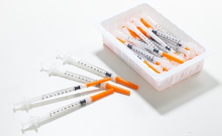 Sol-Millennium Medical Sol-Care Flu Tray 1 mL 25 Gauge 1 Inch Attached Needle Retractable Needle - 100088I