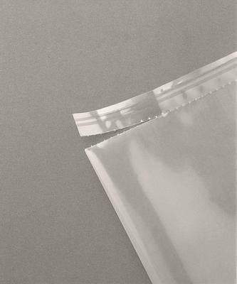 VWR Secure-T Stomacher 3500 - Lab Blender Bag Polyethylene, Adhesive Closure, 4 mil Thick, 12,000 mL (405 oz.) Capacity, NonSterile For Stomacher Lab Blender Model 3500 - 11216-892