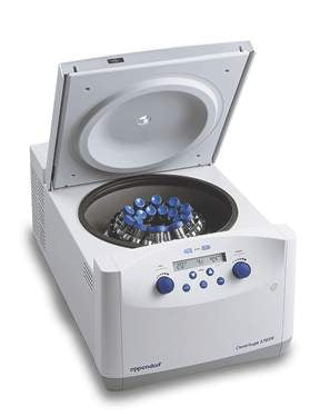 Vwr International Refrigerated Centrifuge Without Rotor Eppendorf 5702R Series 4 Place Fixed Angle Rotor / Swinging Bucket Rotor Capable Variable Speed Up To 4,400 Rpm / 3,000Xg - 47745-374