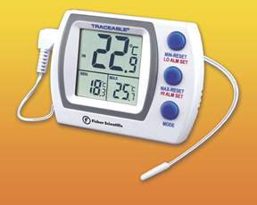 Fisher Scientific Traceable Memory Monitoring Plus Digital Laboratory Thermometer Fahrenheit / Celsius -58° to +158°F (-50° to +70°C) External Probe Wall / Door Mount Battery Operated - 6664269