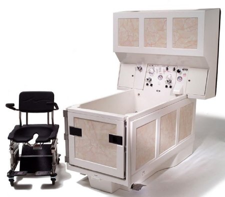 Apollo Advantage 6000 - Seated Bathing System Fiberglass - Apollo - WP6000A