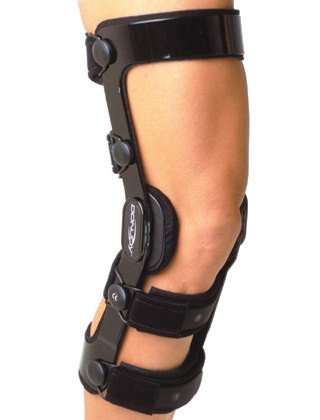 DJO DonJoy 4TITUDE Knee Brace Small 15-1/2 to 18-1/2 Inch Circumference Right Knee - 11-0830-2-06060