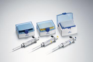 Eppendorf Research plus 3-Pack - Adjustable Volume Pipette 2 to 20 µL / 20 to 200 µL / 100 to 1,000 µL NonSterile - 13684251