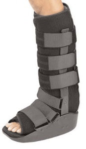 DJO MaxTrax Ankle Walker X-Large Hook and Loop Closure Male 14 to 17 Left or Right Foot - 11-1382-5-00000