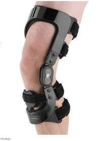 Ossur Paradigm Knee Brace Medium 17-1/2 to 20-1/2 Inch Circumference Left Knee - B-210600003