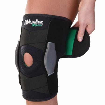 Mueller - Knee Brace One Size Fits Most Left or Right Knee - 081546191