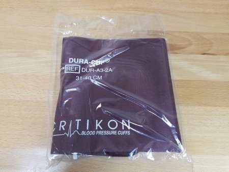 GE Healthcare Dura-Cuf Blood Pressure Cuff and Bladder Kit Adult Large 31 - 40 cm Nylon - DUR-A3-2A
