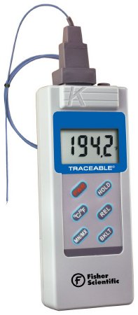 Fisher Scientific Fisherbrand Traceable Digital Thermometer Fahrenheit / Celsius -328° to 2372°F (-200° to 1300°C) K Thermocouple Probe Battery Operated - 15078186