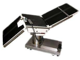 Skytron Model 6001 - Refurbished Surgical Table Electro-Hydraulic/Remote Control 20 X 75 Inch 28 to 45 Inch Height Range - AM-6001