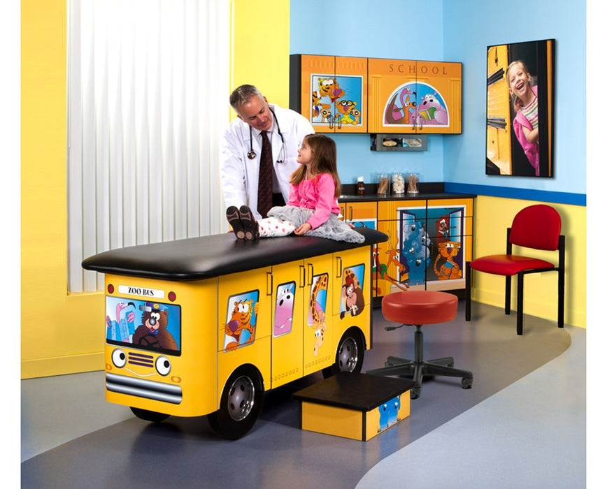 Clinton Industries TABLE, TRTMT ZOO BUS FLAT TOP W/CUTTER/LOCKS ON ALL - 7020-040-055-066